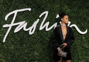 BRITAIN-FASHION-AWARDS
