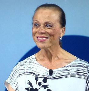 Mrs Lonnie Ali