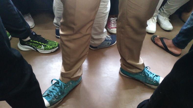 various kinds of shoes