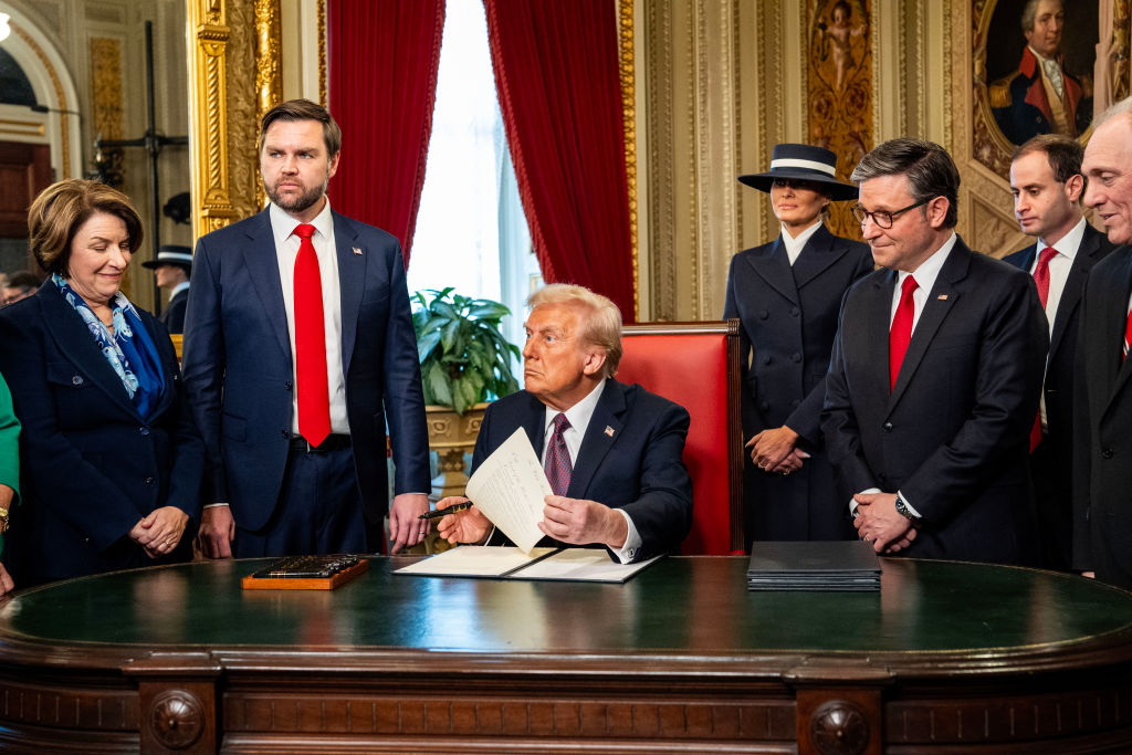 WASHINGTON, DC: President Donald Trump, center, speaks to leade